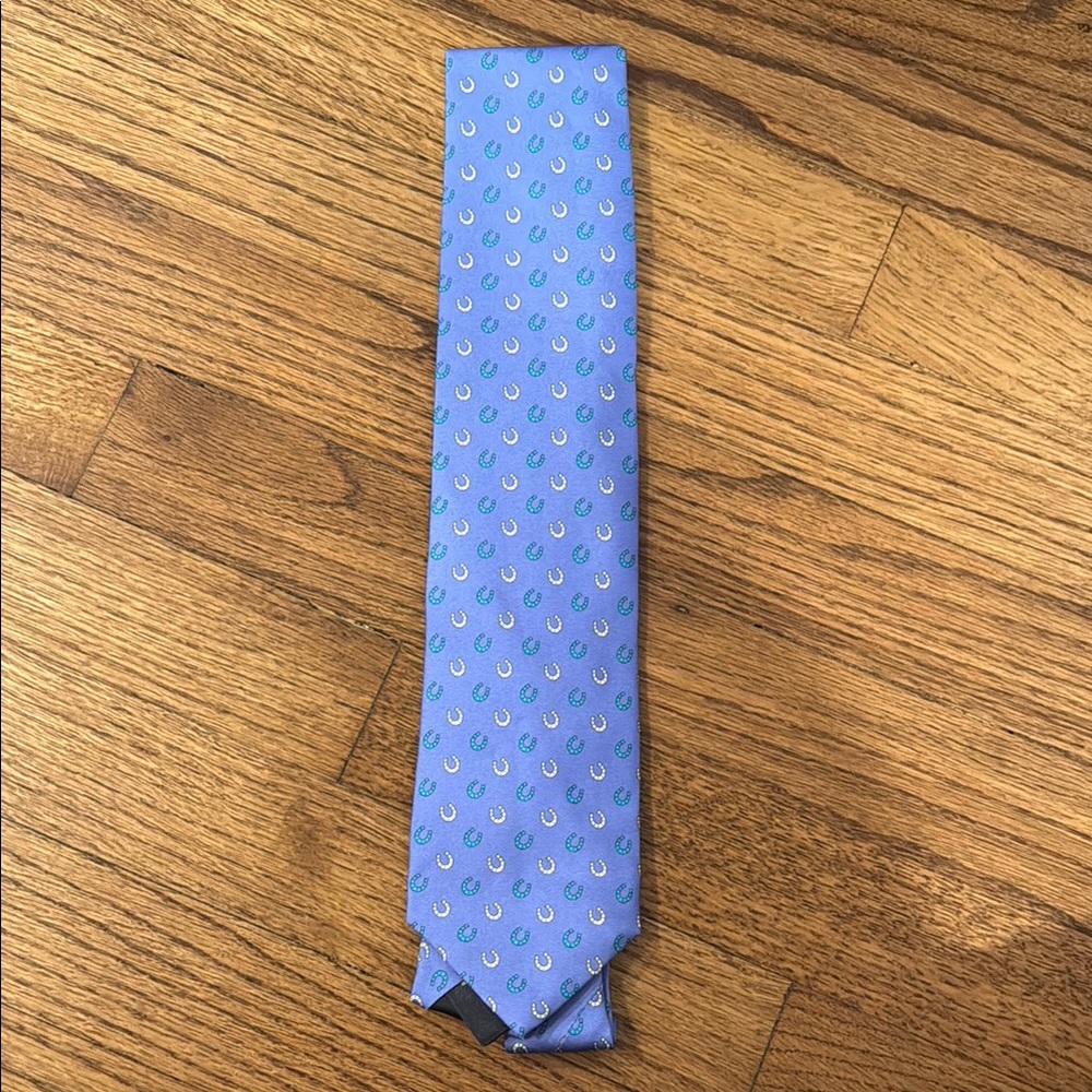 NWT Brooks Brother’s Men’s Tie Light Blue with Horseshoes